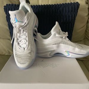 Men's size 13 Nike Air Jordan XXXVI low sneakers. Brand new never worn.